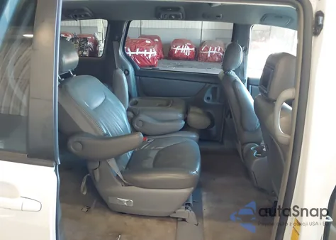 2005 Toyota Sienna Xle z USA, uszkodzony, nr VIN 5TDZA22C45S300281